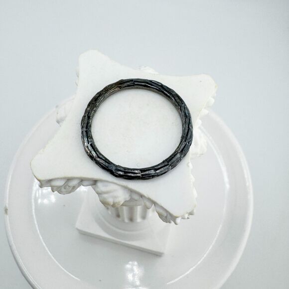 Vintage 925 Sterling Hammered Ring Textured Band Handmade Lou Ann Berkley - Picture 8 of 9